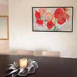 Ag Rodon, Seaview Apartman *