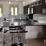 Apartman Ag Rodon, Seaview Aría
