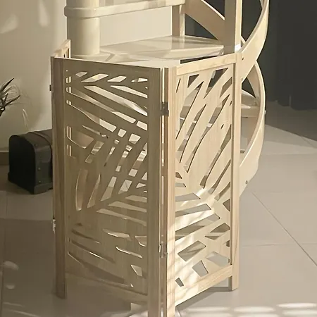 Ag Rodon, Seaview Apartman Aría
