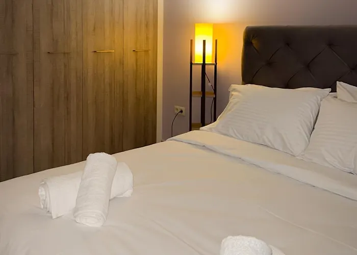 Ag Rodon, Seaview * Ária